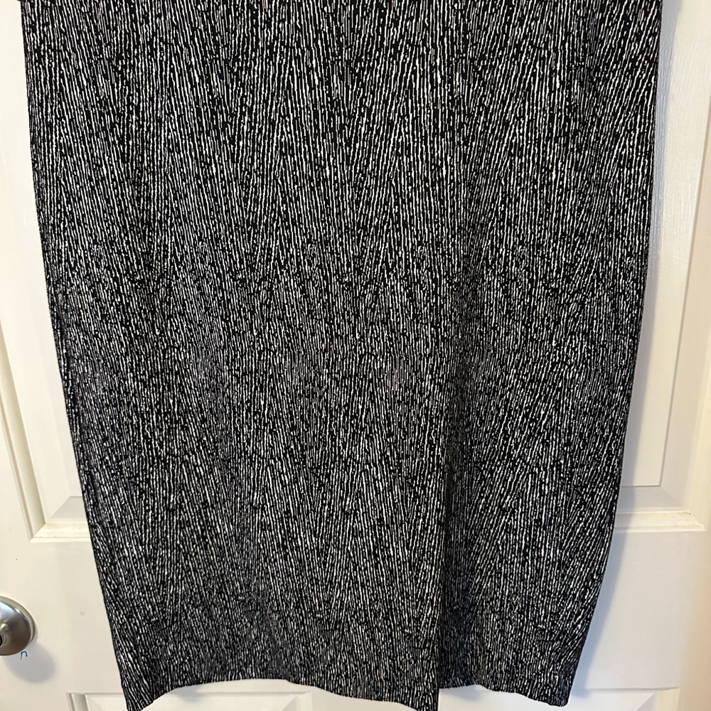 Premise Black and White Pencil Skirt